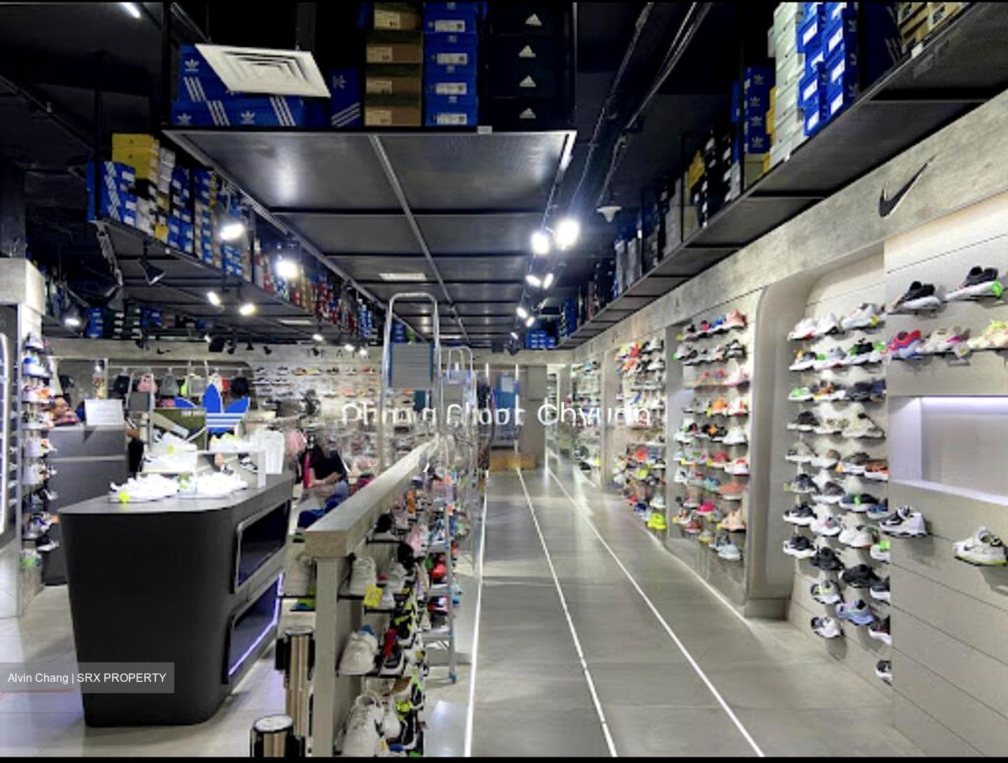 Queensway Tower / Queensway Shopping Centre (D3), Retail #570462611